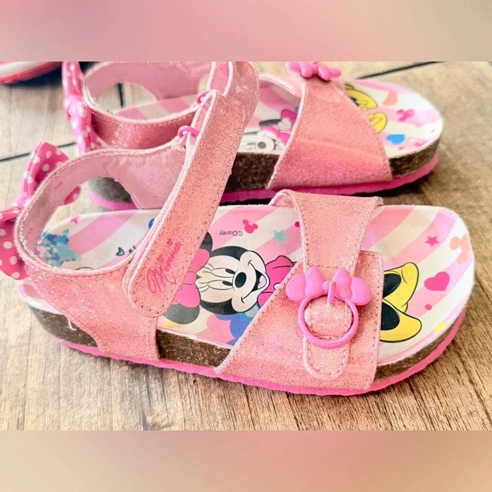 Disney Minnie Mouse glitter sandals for girls featuring a pink polka dot bow 10